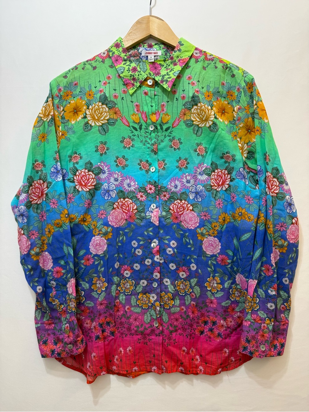 Johnny Was Rainbow Field Tunic Floral Button Down Blouse Shirt Size Medium Boho